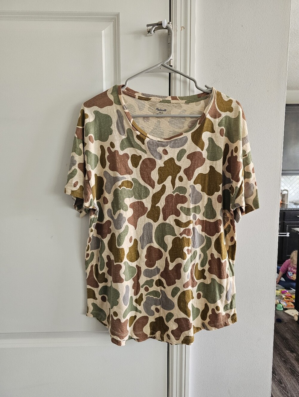 Madewell Whisper Camo Crewneck Tee - Picture 3 of 6